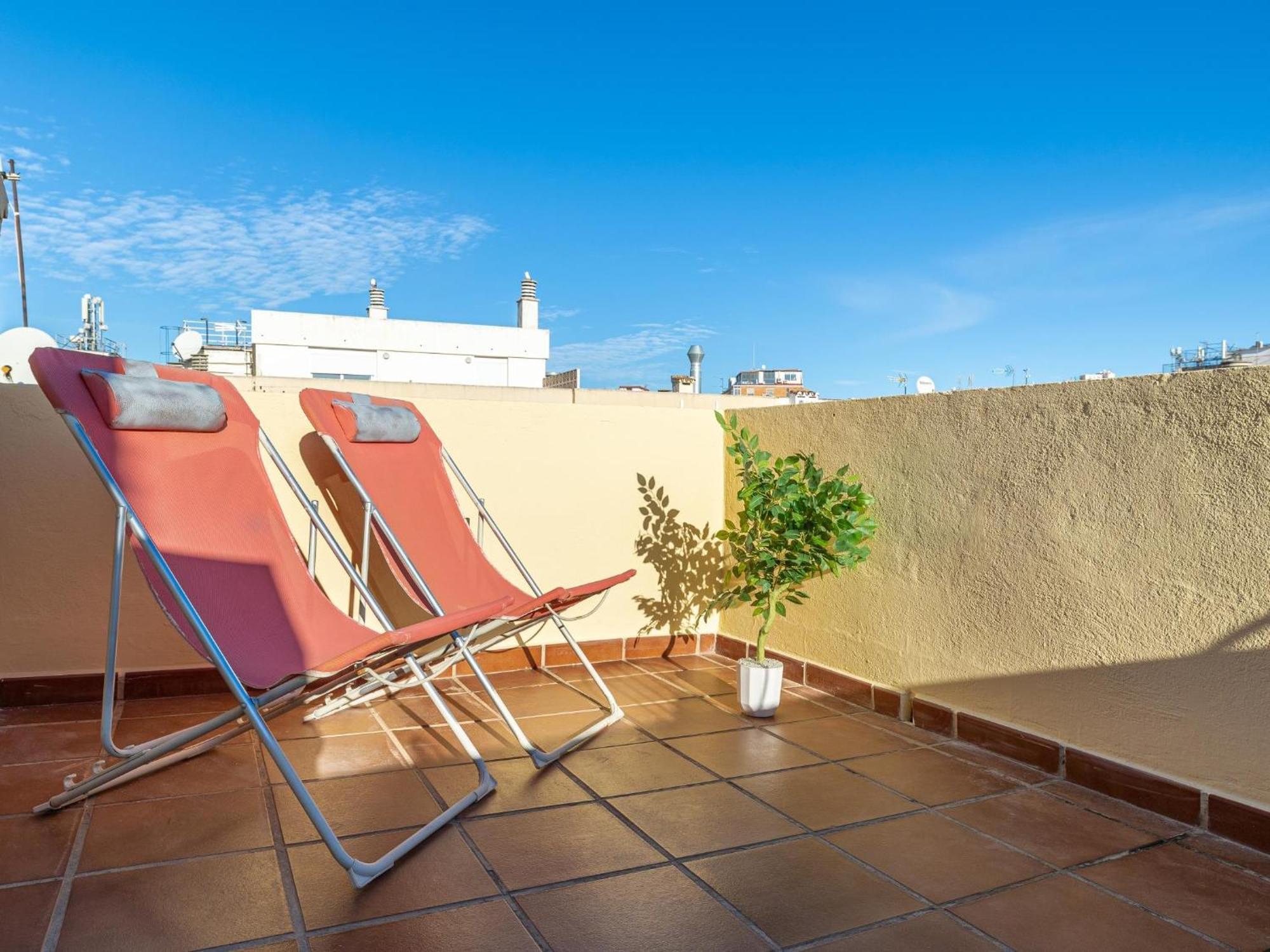 H2M Lazcano With Sunny Terrace In Old Town Málaga Dış mekan fotoğraf